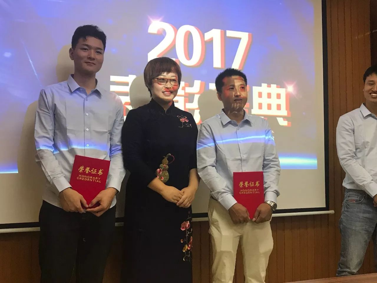 1669284419257339.jpg 1669284419257339.jpg