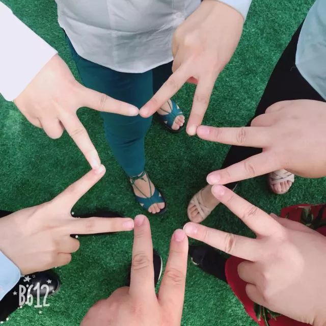 1669284965158951.jpg 0ISglYuzuV6.jpg