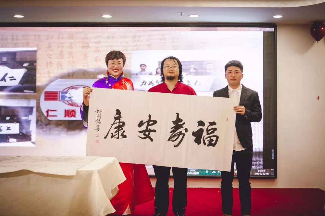 1670206169760293.jpg 1670206169760293.jpg