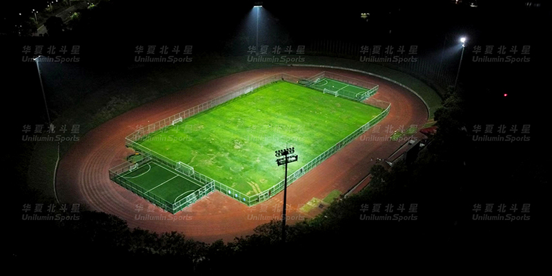 深圳大运体育中心足球场